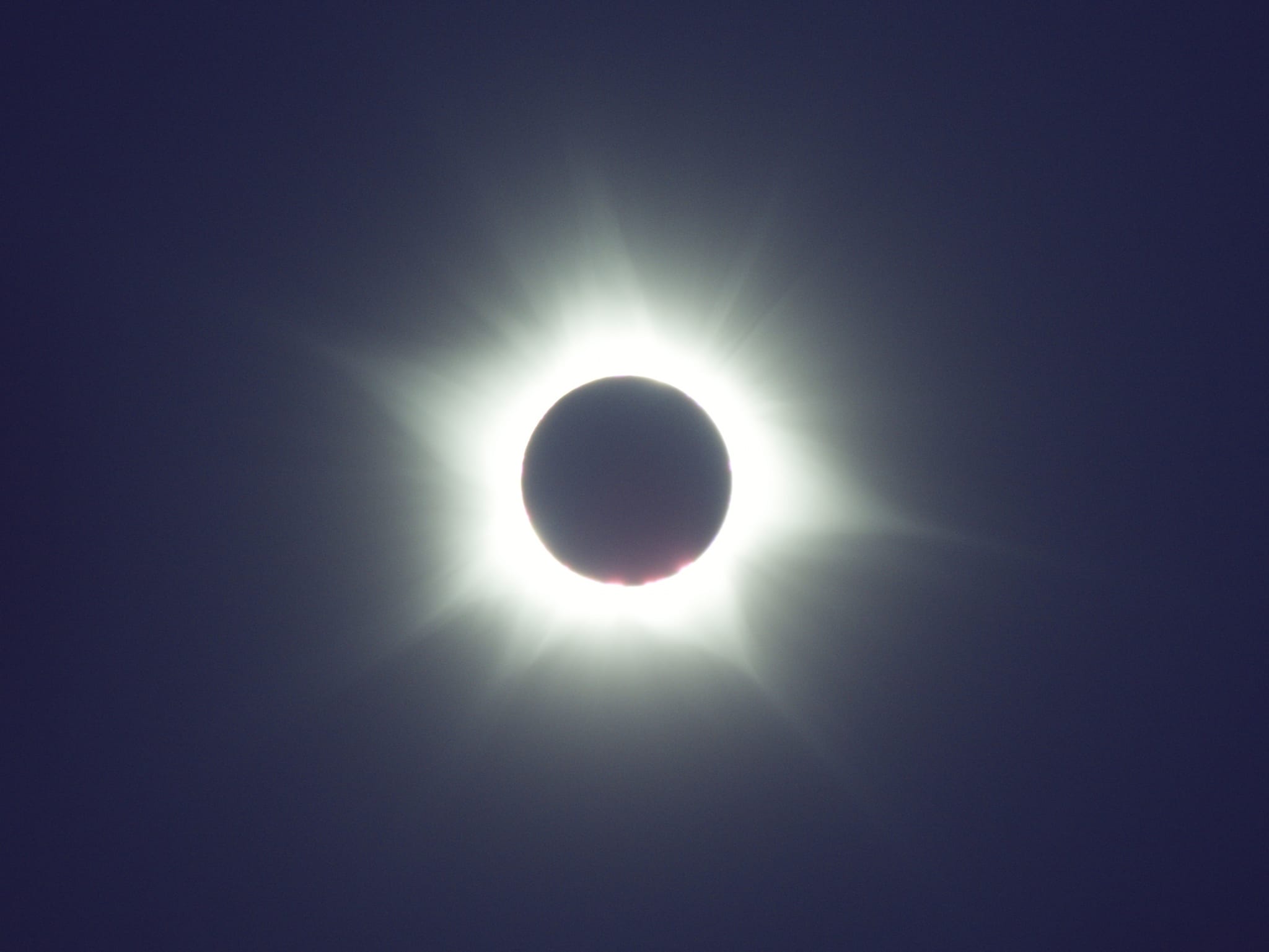 eclipse solar 8 abril 2024